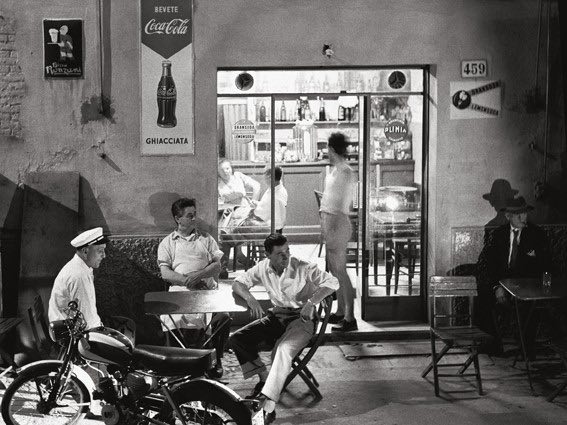 Nino Migliori, Gente dell'Emilia, Emilia-Romagna, 1959 © Fondazione Nino Migliori