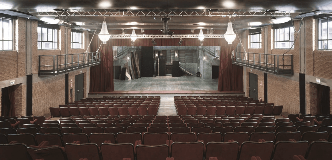 Il palco del Teatro Franco Parenti