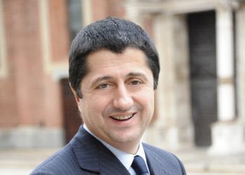 FSI compra il 35% del gruppo farmaceutico perugino Sterling per sostenerne la crescita