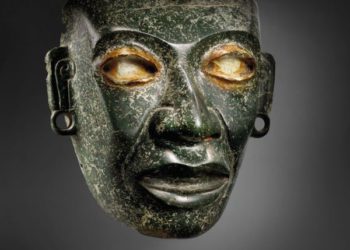 Christie’s incassa 2,5 mln euro in un’asta di arte precolombiana a Parigi, nonostante le polemiche con il Messico