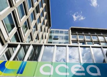 Acea mette in vendita il settore fotovoltaico. Vale 200 mln euro