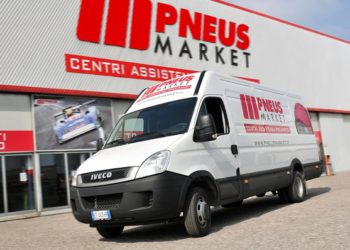 Fintyre (Bain Capital) in concordato cede 21 centri di assistenza Pneusmarket ad All Tyre Service