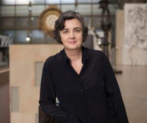 Chi è il nuovo direttore del Louvre? I colleghi descrivono Laurence des Cars come una appassionata storica dell’arte con il savoir-faire di un diplomatico