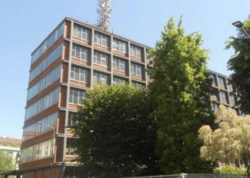 Fondo Risparmio Immobiliare Uno Energia di Castello sgr vende immobile a uffici a Milano per 21 mln euro