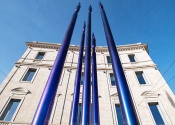 A Torino “Flammarion” di Oliviero Rainaldi. nuovo complesso scultoreo permanente a Largo Regio Parco