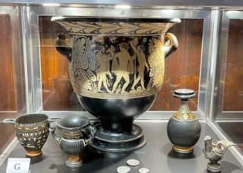 Ritorno in Italia dagli USA di 200 pezzi archeologici trafugati. 10 milioni di euro di valore