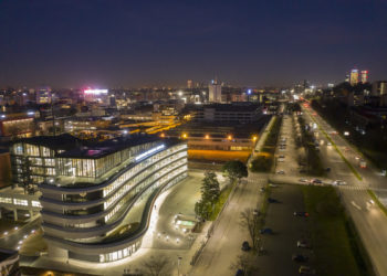 InvestiRe sgr vende per 35,7 mln euro l’Arcadia Center, sede milanese di Volkswagen Financial Services