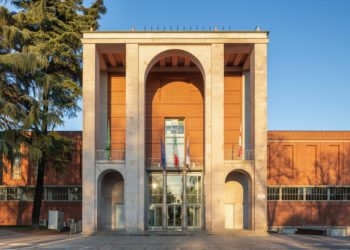 Gli Amici della Triennale abbandonano la Triennale. Polemica estiva nella cultura milanese