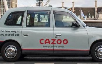L’e-commerce di auto britannico Cazoo, che a inizio anno aveva comprato l’italiana brumbrum, chiude tutte le attività fuori dal Regno Unito