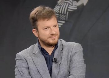 A sorpresa Daniele Radini Tedeschi nel comasco per la mostra “Congiunti”