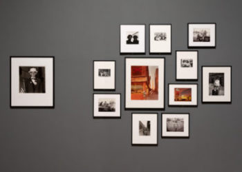 LA COLLEZIONE BACHELOT: Un organismo vivente che racconta circa un secolo di  storia della fotografia attraverso le immagini  sugli uomini e sulla vita.