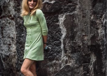 Lisetta Carmi, Suonare forte per cogliere l’umano Alle Gallerie d’Italia a Torino una donna dalle molte vite. Riduttivo chiamarla fotografa