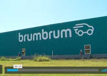 Aramis, il venditore di auto usate del gruppo Stellantis, compra BrumBrum dalla britannica Cazoo, che si è ritirata dall’Europa