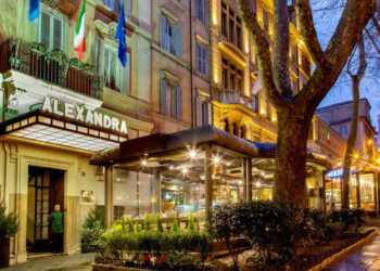Il gruppo alberghiero britannico Molo Hotel sbarca a Roma comprando l’Alexandra a Via Veneto