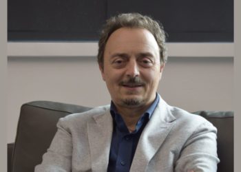 Facendosi finanziare da Anima Alternative e Oquendo Capital, la famiglia Moretti ricompra la quota di FSI nel gruppo degli imballaggi per la cosmetica Lumson