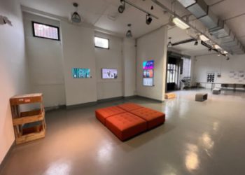 Apre a Milano uno spazio fisico dedicato agli NFT