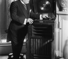 Aprirà a Napoli un museo dedicato al grandissimo tenore Enrico Caruso