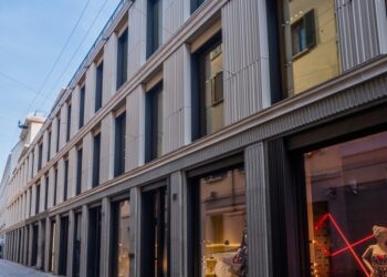 L’hub creativo Spiga 26, acquisito nel 2019 da Hines e PGGM, diversifica e affitta al ristorante Il Baretto
