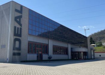 Visottica Group compra la minuteria metallica per occhialeria di Ideal da TechVision