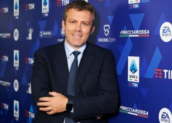 Offerta di Oaktree da 1,75 mld euro per la media company della Lega Calcio Serie A, valutata 15 mld euro