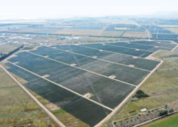 Il fondo Tages Helios II completa i suoi 477 mln di investimenti, rilevando uno dei più grandi parchi fotovoltaici d’Italia da 82 MW a Cagliari, e lancia Tages Helios Net Zero