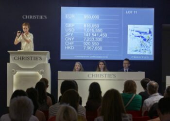 Christie’s e Sotheby’s hanno unito insieme solidi risultati alle vendite serali contemporanee di Parigi, stabilendo record di artisti
