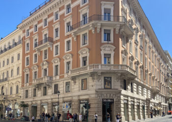 Il gruppo tedesco di real estate ECE investe 60 mln euro per acquisire e riconvertire edificio storico a Roma. A vendere è iAM Capital