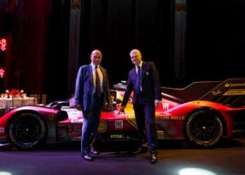 Sono due Ferrari i primi investimenti di AHE (gruppo Azimut), il primo e unico fondo d’investimento evergreen di auto storiche al mondo
