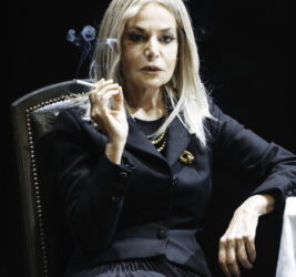 Giuliana De Sio vince il prestigioso Premio Duse 2023 per il teatro