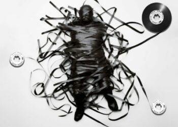 “DeaR Tapes”, un lavoro monumentale per il musicista e compositore Davide Riccio, in arte DeaR