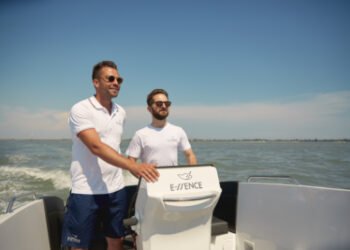 Navia ed E-ssence insieme nella nautica “sostenibile”. Un mercato, quello della share mobility elettrica su acqua, che in Italia vale 60 mln euro ed è previsto in crescita