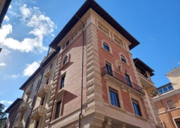 Fondo Immobiliare primo RE di Prelios sgr vende a ente governativo estero immobile a Roma sinora locato a Enel