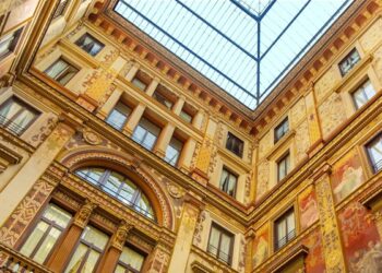 Coima rileva tre immobili nel centro storico di Roma, appartenenti al portafoglio Sapphire. Il loro valore supera i 200 mln euro