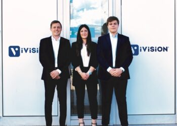 L’azienda attiva nell’occhialeria iVision tech acquisisce il 51% del capitale di Teknoema, società emiliana specializzata nel mercato EMS