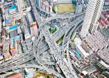Le iniziative di Intesa Sanpaolo per Artissima, la principale fiera d’arte contemporanea in Italia all’Oval di Torino fino al 3 novembre