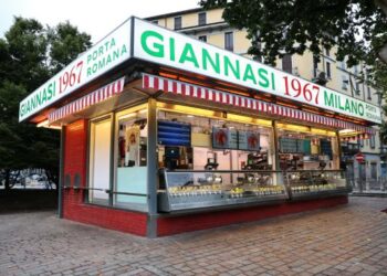 Il Gruppo Finiper Canova acquisisce il 90% di Giannasi 1967 srl, cui fa capo l’iconico chiosco milanese del pollo allo spiedo.