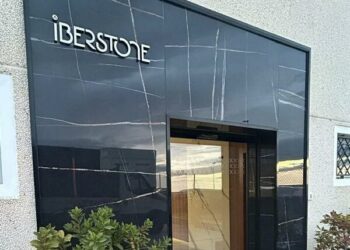 Laminam (Alpha Private Equity) compra il suo distributore spagnolo Iberstone