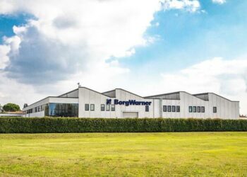 Ibla Capital compra BorgWarner Systems Lugo, produce caricabatterie per veicoli industriali e convertitori
