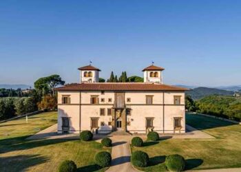 Apre al pubblico il giardino storico restaurato di Villa Le Corti a San Casciano Val di Pesa (FI)