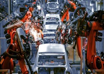 Filiera automotive, ecco perché la UE deve cambiare le regole sul green. Il punto nella seconda tappa italiana del Tour d’Europe