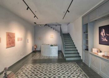 “Becoming artful” a Viareggio fino al primo settembre: quando l’arte incontra il diritto