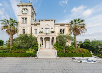 Fallimento Signa, all’incanto gli arredi di Villa Ansaldi a Sirmione su Aurena.at
