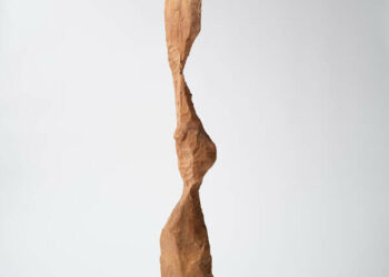 La collezione permanente del Castello di Rivoli si amplia con la donazione, da parte di Hiroyuki Maki, di due sculture in legno di Aki Inomata