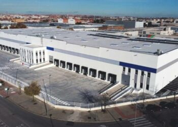 DeA Capital Real Estate Iberia vende per 25 mln due asset locati a Smartee Denti-Technology, Recalvi , Pick & Pack, NGO Humana ed Ecoquimica Logistica Integral