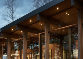 Dexelance spa (ex Italian Design Brands), controllata in club deal da TIP, incrementa dal 51 al 100% le quote in Flexalighting (illuminazione a LED). Il deal vale circa 9,6 mln