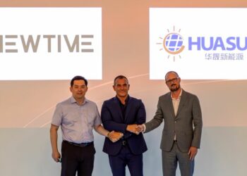 La New Time di Forlì costruirà in Emilia Romagna in jv con i cinesi di Huasun il primo polo europeo di moduli fotovoltaici HJT