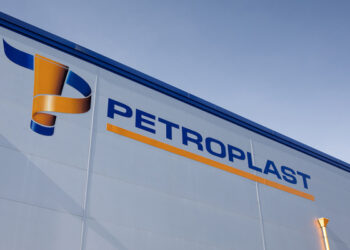 Il packaging cosmetico Induplast (Armònia-Azimut Libera Impresa) fa shopping in Spagna e compra Petroplast