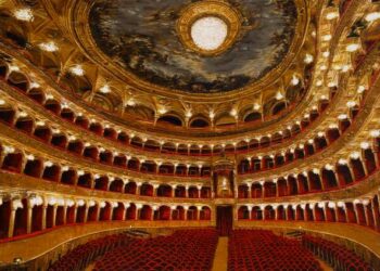 Banca del Fucino e Galleria Russo insieme per il Teatro dell’Opera di Roma. Donata una sontuosa veduta di Tommaso Ottieri