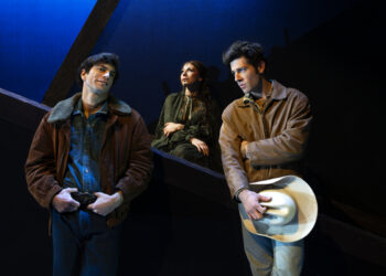 Trasferito dallo schermo a teatro, è in scena a Vicenza sino a domani e poi in tournée “Brokeback Mountain”, adattato dal film premio Oscar