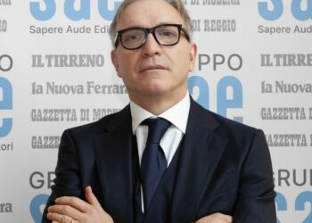 Gruppo SAE di Alberto Leonardis in trattativa esclusiva con GEDI (Exor) per La Stampa